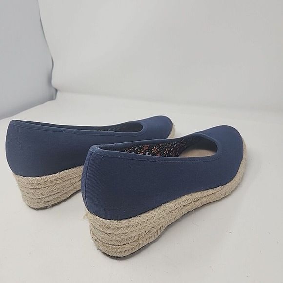 Life Stride Karma Espadrille Wedges Canvas Shoes Slip On Blue Size 10.5/11 - Picture 5 of 14